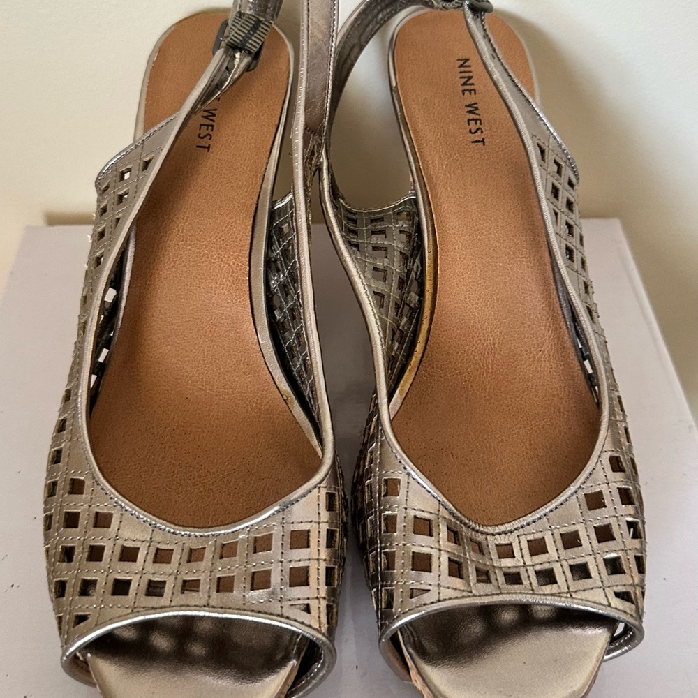 Nine West Women's Silver Peep-Toe Heels